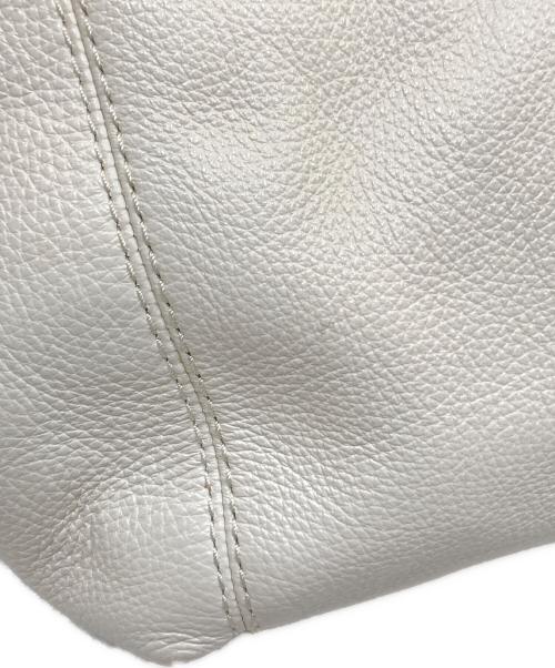 COACH（コーチ）COACH (コーチ) 2WAYショルダーバッグ ホワイトの古着・服飾アイテム