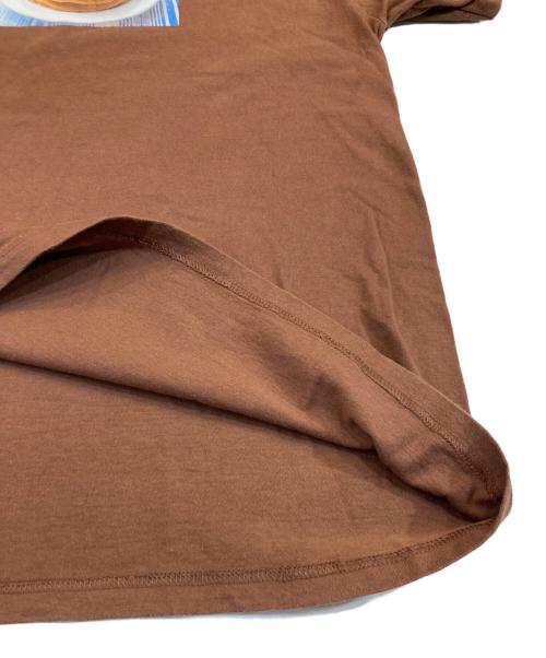 SUPREME（シュプリーム）Supreme (シュプリーム) Pancakes Tee ブラウン サイズ:Lの古着・服飾アイテム