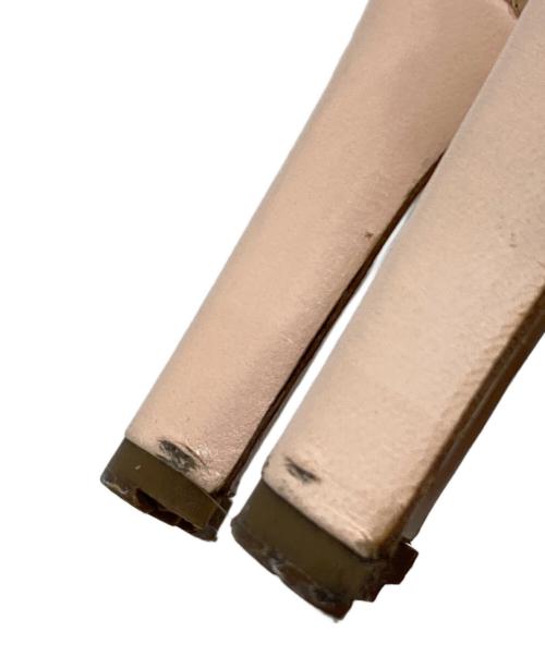 CHANEL（シャネル）CHANEL (シャネル) ココスタッズサンダル ベージュ サイズ:38の古着・服飾アイテム