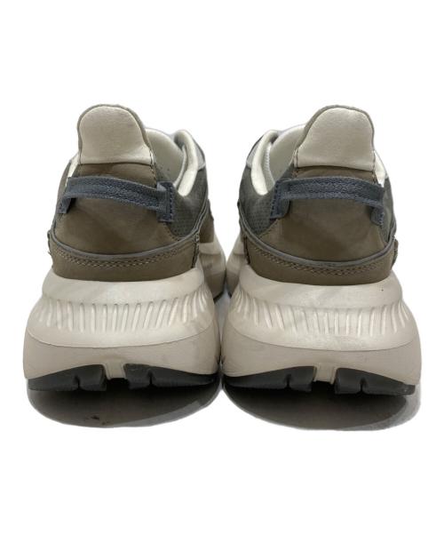 UGG（アグ）UGG (アグ) ローカットスニーカー ベージュ サイズ:27㎝の古着・服飾アイテム