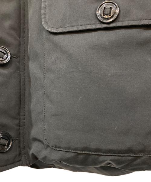 CANADA GOOSE（カナダグース）CANADA GOOSE (カナダグース) RUSSELL PARKA/ラッセルパーカー ブラック サイズ:SIZE Lの古着・服飾アイテム
