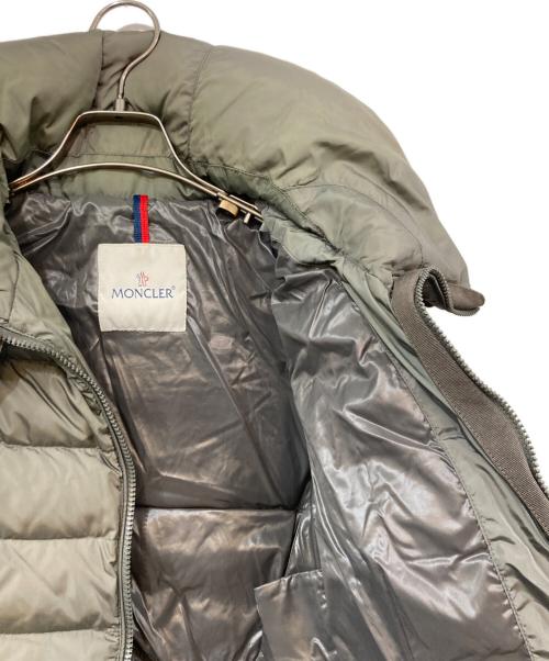 MONCLER（モンクレール）MONCLER (モンクレール) EPINEダウンジャケット グリーン サイズ:SIZE 1の古着・服飾アイテム
