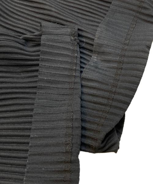 HOMME PLISSE ISSEY MIYAKE（オム プリッセ イッセイ ミヤケ）HOMME PLISSE ISSEY MIYAKE (オム プリッセ イッセイ ミヤケ) プリーツパンツ ブラック サイズ:SIZE 1の古着・服飾アイテム