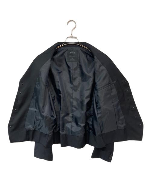 s'yte（サイト）s'yte (サイト) TWギャバジン 6ボタン ジャケット ブラック サイズ:2の古着・服飾アイテム