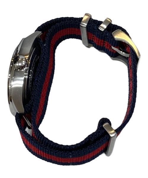 GUCCI（グッチ）GUCCI (グッチ) リストウォッチ ネイビーの古着・服飾アイテム