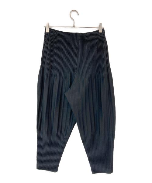 HOMME PLISSE ISSEY MIYAKE（オム プリッセ イッセイ ミヤケ）HOMME PLISSE ISSEY MIYAKE (オム プリッセ イッセイ ミヤケ) プリーツテーパードパンツ ブラック サイズ:SIZE 2の古着・服飾アイテム