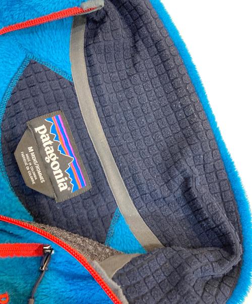 Patagonia（パタゴニア）Patagonia (パタゴニア) Ｒ２フリースジャケット ブルー サイズ:SIZE Mの古着・服飾アイテム