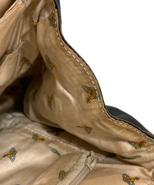 Vivienne Westwood（ヴィヴィアンウエストウッド）Vivienne Westwood (ヴィヴィアンウエストウッド) ヤスミンハンドバッグ ブラックの古着・服飾アイテム