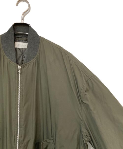 eN ROUTE（アンルート）eN ROUTE (アンルート) エステルタフタ オーバーサイズ フライトブルゾン カーキ サイズ:SIZE 2の古着・服飾アイテム