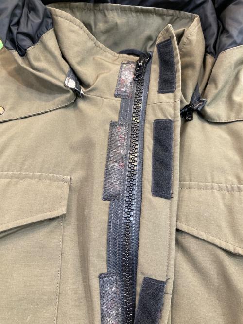 CANADA GOOSE（カナダグース）CANADA GOOSE (カナダグース) コンスタブルパーカー ダウンジャケット カーキ サイズ:XSの古着・服飾アイテム