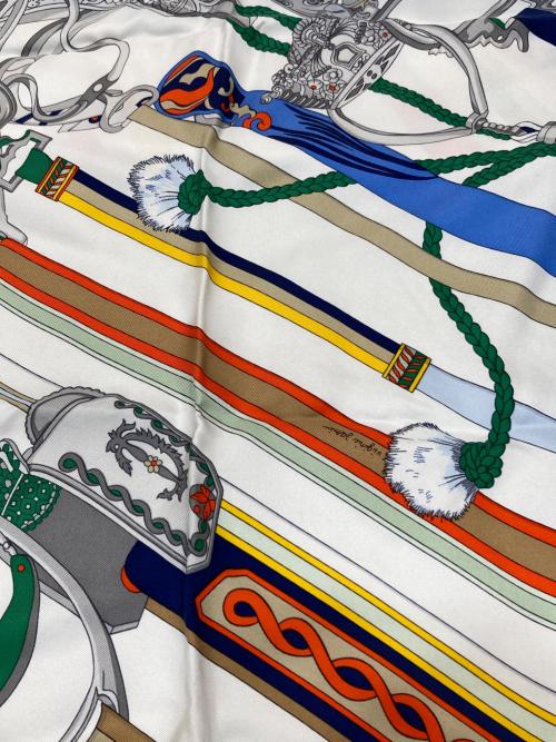 HERMES（エルメス）HERMES (エルメス) カレ ウォッシュ90 ホワイトの古着・服飾アイテム