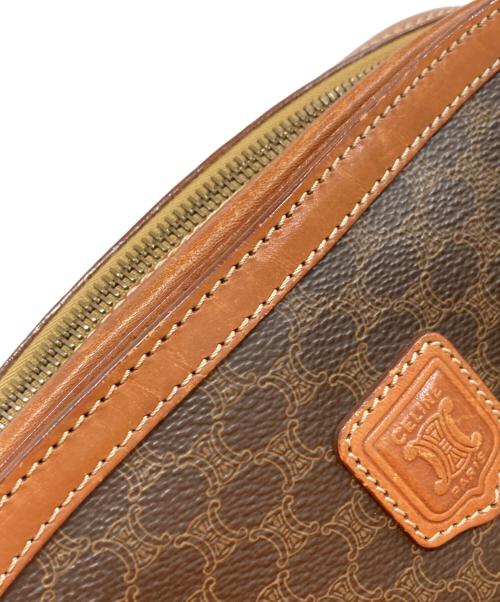 CELINE（セリーヌ）CELINE (セリーヌ) マカダムショルダーバッグ ブラウンの古着・服飾アイテム