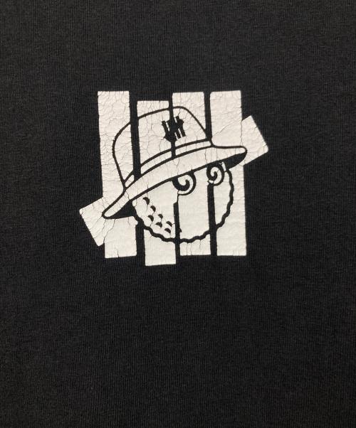 UNDEFEATED（アンディフィーテッド）UNDEFEATED (アンディフィーテッド) プリントTシャツ ブラック サイズ:SIZE XLの古着・服飾アイテム