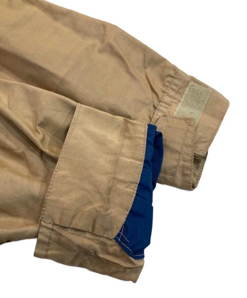 SIERRA DESIGNS（シエラデザインズ）SIERRA DESIGNS (シエラデザインズ) マウンテンパーカー ベージュ サイズ:Mの古着・服飾アイテム