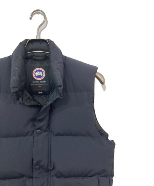 CANADA GOOSE（カナダグース）CANADA GOOSE (カナダグース) WINDSOR VEST　ウィンザー ベスト ネイビー サイズ:XSの古着・服飾アイテム