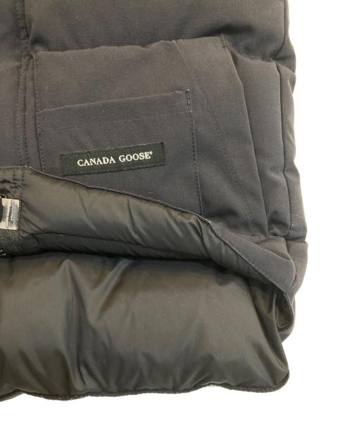 CANADA GOOSE（カナダグース）CANADA GOOSE (カナダグース) WINDSOR VEST　ウィンザー ベスト ネイビー サイズ:XSの古着・服飾アイテム