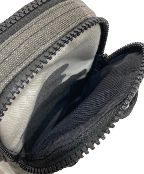 SUPREME（シュプリーム）Supreme (シュプリーム) Camera Bag Mini グレーの古着・服飾アイテム