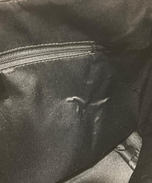 GUCCI（グッチ）GUCCI (グッチ) ワンショルダーバッグ ブラックの古着・服飾アイテム