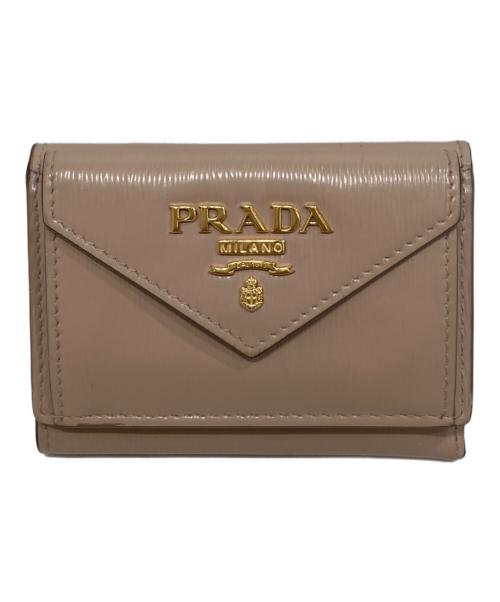 PRADA（プラダ）PRADA (プラダ) サフィアーノ3つ折り財布 ベージュの古着・服飾アイテム
