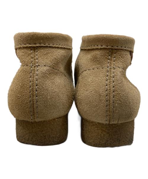 CLARKS（クラークス）CLARKS (クラークス) ワラビーシューズ ベージュ サイズ:26の古着・服飾アイテム