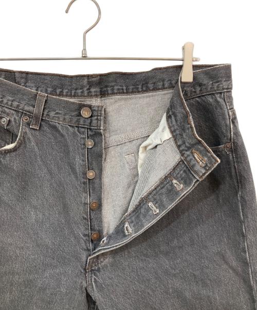 LEVI'S（リーバイス）LEVI'S (リーバイス) 90’s 501先染めブラックデニムパンツ ブラック サイズ:W38の古着・服飾アイテム