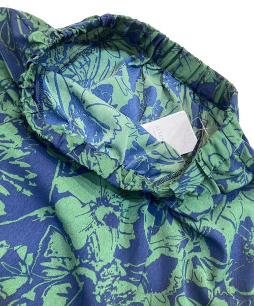 JOURNAL STANDARD relume（ジャーナルスタンダード レリューム）JOURNAL STANDARD relume (ジャーナルスタンダード レリューム) コントラストフラワープリントスカート グリーン×ネイビー サイズ:Fの古着・服飾アイテム