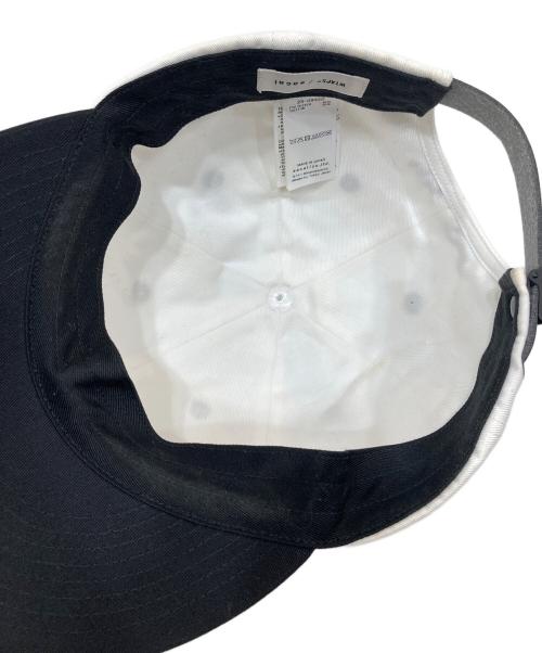 sacai（サカイ）sacai (サカイ) WTAPS (ダブルタップス) Cotton Twill Cap/コットンツウィルキャップ ホワイト×ブラックの古着・服飾アイテム