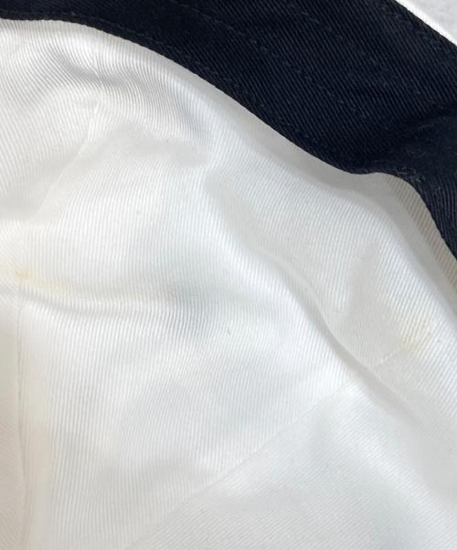 sacai（サカイ）sacai (サカイ) WTAPS (ダブルタップス) Cotton Twill Cap/コットンツウィルキャップ ホワイト×ブラックの古着・服飾アイテム