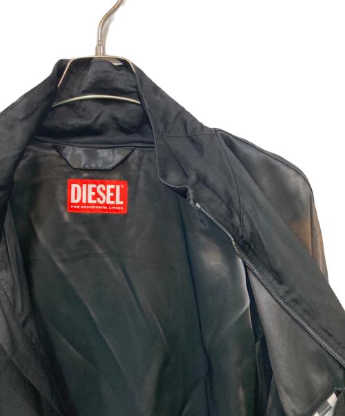 DIESEL（ディーゼル）DIESEL (ディーゼル) J-SMASH トラックジャケット ブラック サイズ:SIZE 50の古着・服飾アイテム