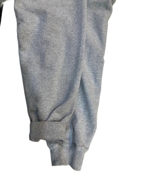 TWELVEPERCENT（トゥエルブパーセント）TWELVEPERCENT (トゥエルブパーセント) プルオーバーパーカー グレー サイズ:Mの古着・服飾アイテム