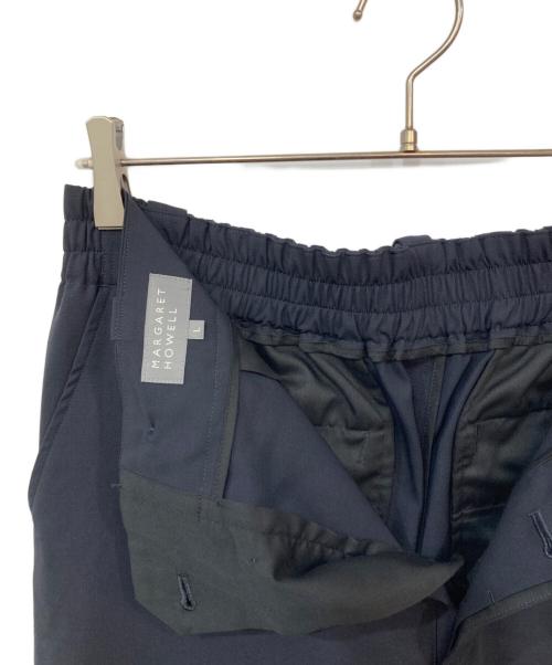 MARGARET HOWELL（マーガレットハウエル）MARGARET HOWELL (マーガレットハウエル) FINE WOOL POPLIN TROUSERS ネイビー サイズ:SIZE Lの古着・服飾アイテム