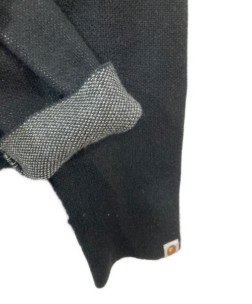 A BATHING APE（ア ベイシング エイプ）A BATHING APE (ア ベイシング エイプ) KAWS APE HEAD ニット ブラック サイズ:Mの古着・服飾アイテム