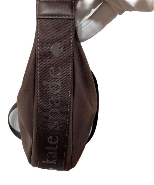 Kate Spade（ケイトスペード）Kate Spade (ケイトスペード) カーターナイロンショルダーバッグ ブラウンの古着・服飾アイテム