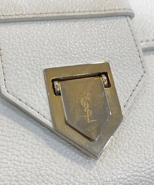 Yves Saint Laurent（イヴサンローラン）Yves Saint Laurent (イヴサンローラン) ショルダーバッグ ホワイトの古着・服飾アイテム