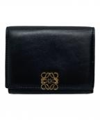LOEWEロエベ）の古着「アナグラム トライフォールド ウォレット」｜ブラック