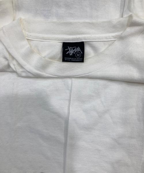 stussy（ステューシー）stussy (ステューシー) S/SロゴTEE ホワイト サイズ:SIZE Mの古着・服飾アイテム