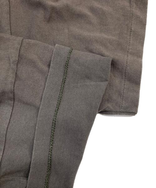 stussy（ステューシー）stussy (ステューシー) 2GロゴTEE カーキ サイズ:SIZE Mの古着・服飾アイテム