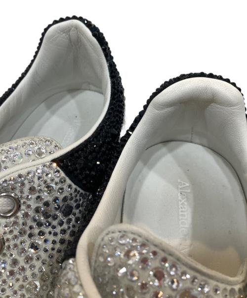 ALEXANDER McQUEEN（アレキサンダーマックイーン）ALEXANDER McQUEEN (アレキサンダーマックイーン) クリスタル オーバーサイズスニーカー シルバー サイズ:42の古着・服飾アイテム