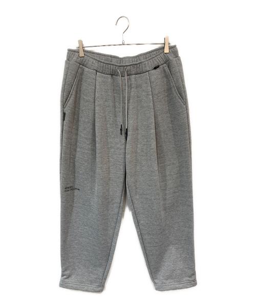 Stripes For Creative（ストライプ フォー クリエイティブ）Stripes For Creative (ストライプ フォー クリエイティブ) TECH WIDE TAPERED SWEAT PANTS グレー サイズ:XLの古着・服飾アイテム