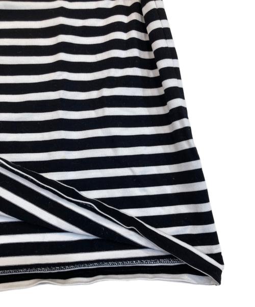 maison kitsune（メゾンキツネ）maison kitsune (メゾンキツネ) ボーダーカットソー ホワイト×ブラック サイズ:Mの古着・服飾アイテム