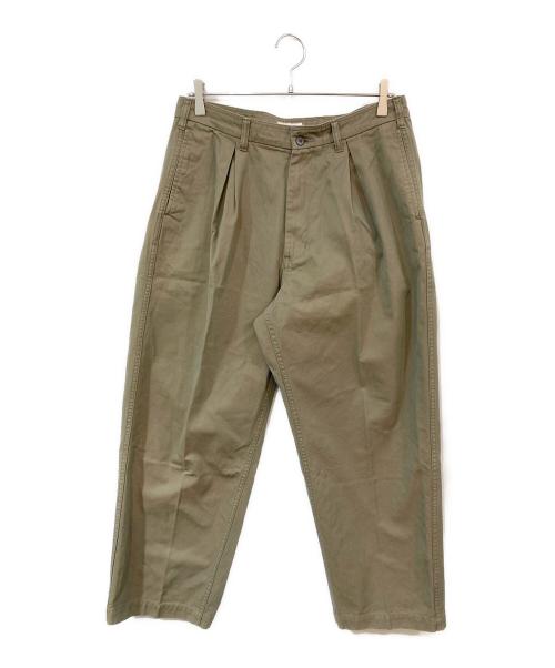 STILL BY HAND（スティルバイハンド）STILL BY HAND (スティルバイハンド) コットンギャバジンタックパンツ カーキ サイズ:SIZE 48の古着・服飾アイテム