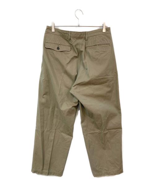 STILL BY HAND（スティルバイハンド）STILL BY HAND (スティルバイハンド) コットンギャバジンタックパンツ カーキ サイズ:SIZE 48の古着・服飾アイテム
