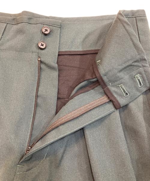 is-ness（イズネス）is-ness (イズネス) PHOENIXX TROSERS/フィーニックストラウザーズ グリーン サイズ:SIZE Lの古着・服飾アイテム