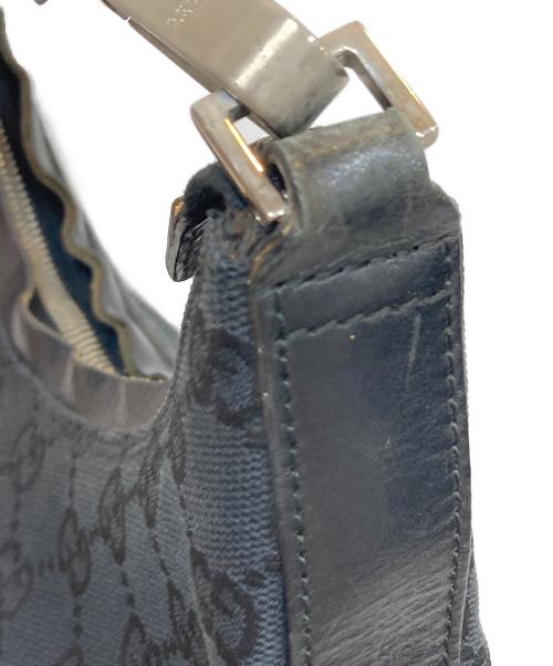 GUCCI（グッチ）GUCCI (グッチ) GGキャンバス ワンショルダーバッグ ブラックの古着・服飾アイテム