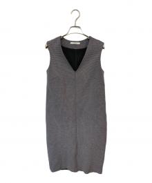 MaxMara（マックスマーラ）の古着「ノースリーブワンピース」｜グレー