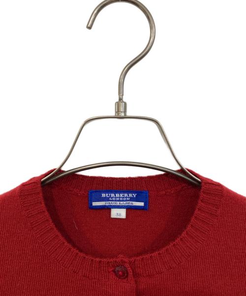 BURBERRY BLUE LABEL（バーバリー ブルー レーベル）BURBERRY BLUE LABEL (バーバリー ブルー レーベル) ワンポイントカーディガン レッド サイズ:SIZE 38の古着・服飾アイテム