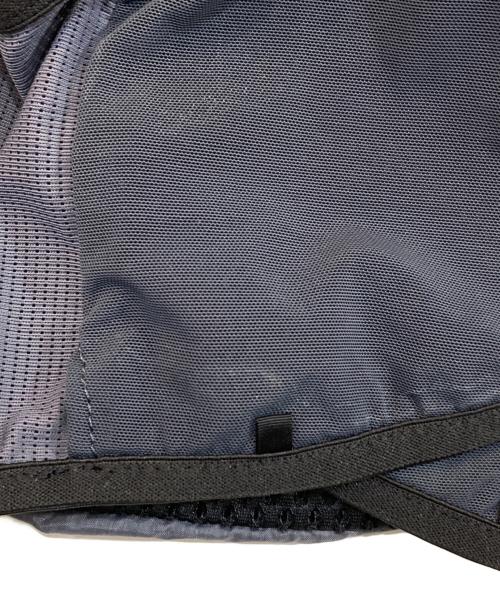 SALOMON（サロモン）SALOMON (サロモン) ACTIVE SKIN 8 SET ランニングべスト グレー サイズ:不明の古着・服飾アイテム