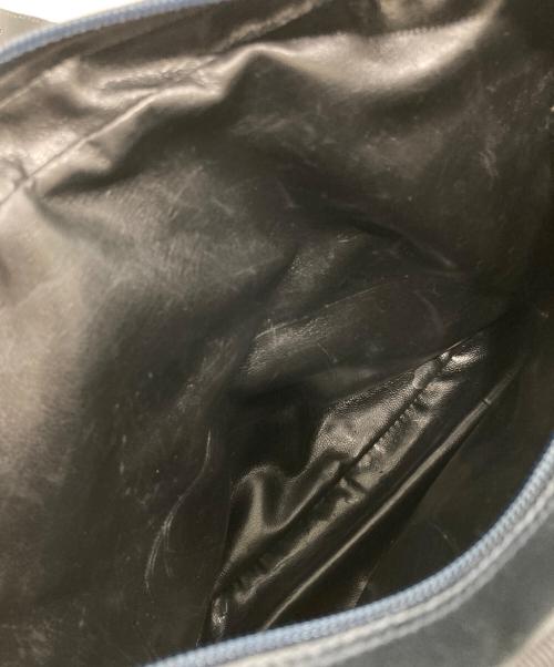 Salvatore Ferragamo（サルヴァトーレ フェラガモ）Salvatore Ferragamo (サルヴァトーレ フェラガモ) ヴァラリボンショルダーバッグ ネイビーの古着・服飾アイテム