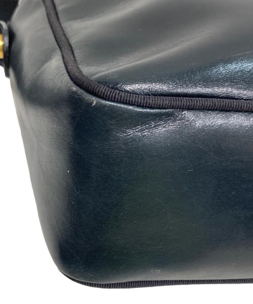 Salvatore Ferragamo（サルヴァトーレ フェラガモ）Salvatore Ferragamo (サルヴァトーレ フェラガモ) ヴァラリボンショルダーバッグ ネイビーの古着・服飾アイテム