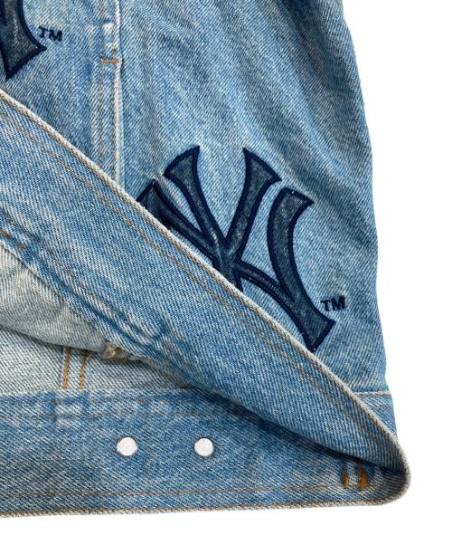 SUPREME（シュプリーム）SUPREME (シュプリーム) MLB (エムエルビー) New York Yankees Denim Trucker Jacket インディゴ サイズ:SIZE Mの古着・服飾アイテム